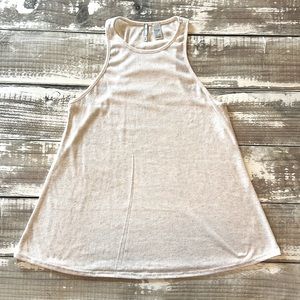 BKE Tank Size: M Color: Oatmeal